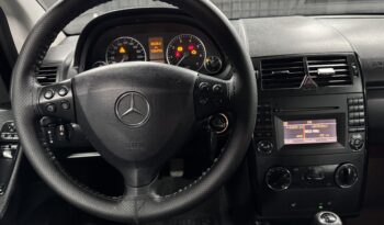 Mercedes-Benz A 160 Classic Neopatentati full