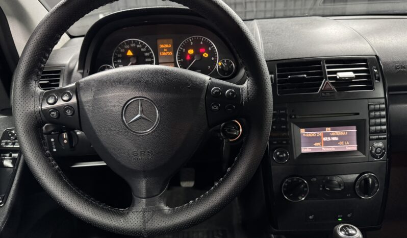 Mercedes-Benz A 160 Classic Neopatentati full