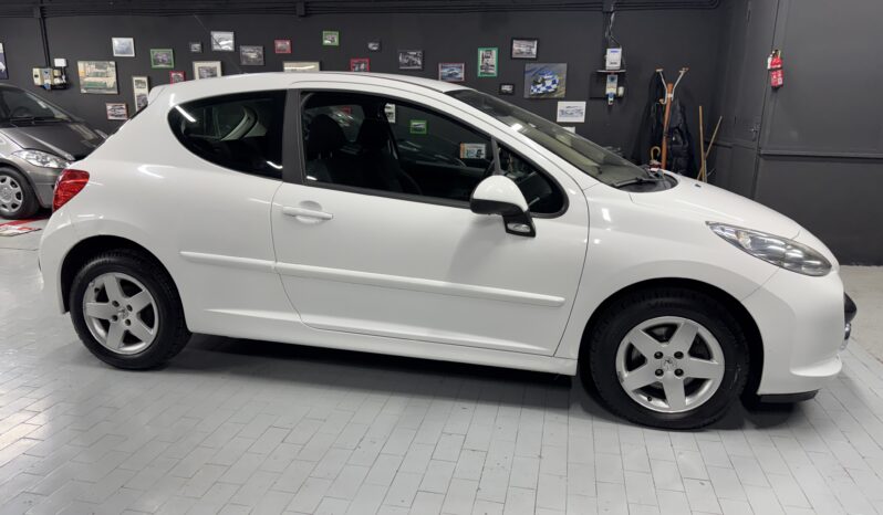 Peugeot 207 1.4 VTi Active CarPlay Neopatentati full