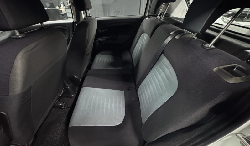 Fiat Grande Punto 1.4 Dynamic GPL CarPlay Neopatentati full