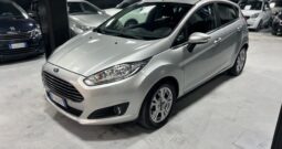 Ford Fiesta 1.5 TDCi 75cv 5p Black & White Edition