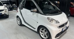 Smart ForTwo 1000 52 KW MHD Coupe’ Urbanrunner