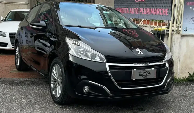 Peugeot 208 1.2 neopatentati