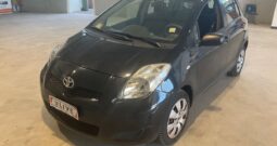 Toyota Yaris 1.0 VVT-i 5p Neopatentati