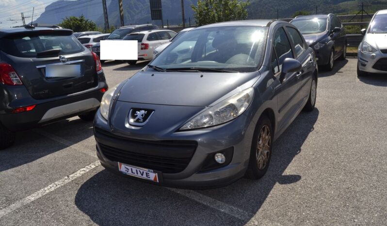 Peugeot 207 1.4 VTi X-Line Car Play Neopatentati