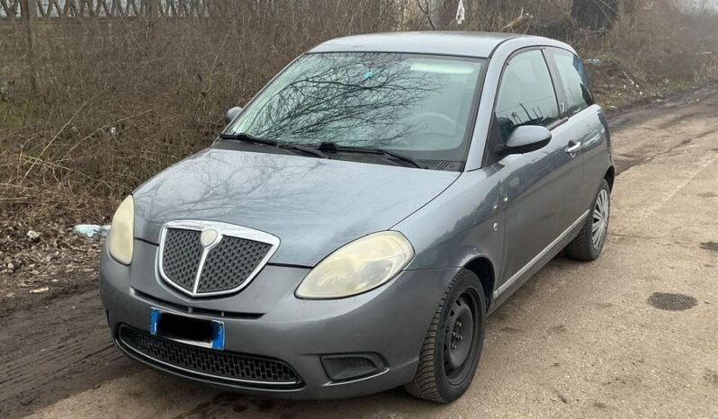Lancia Ypsilon 1.2 Oro Neopatentati