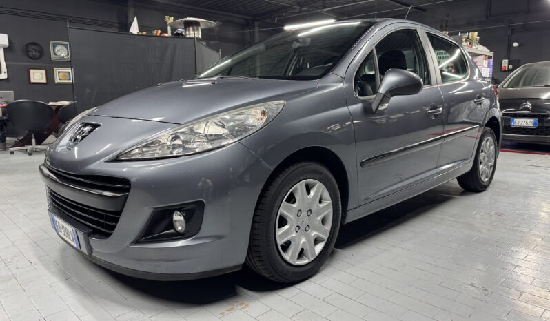Peugeot 207 1.4 VTi X-Line Car Play Neopatentati