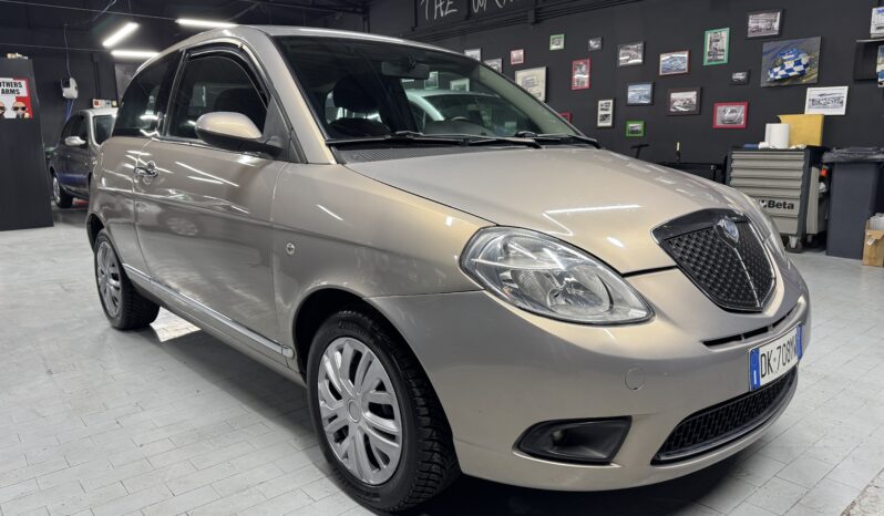 Lancia Ypsilon 1.2 CarPlay Neopatentati full