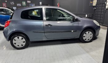 Renault Clio 1.2 Confort CarPlay Neopatentati full