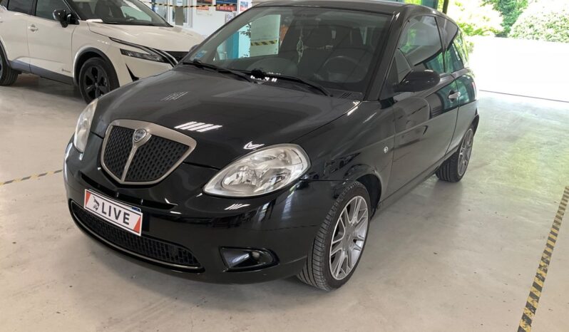 Lancia Ypsilon 1.3 JTD Multijet Sport MomoDesign