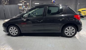 Peugeot 207 1.4 Active Neopatentati full