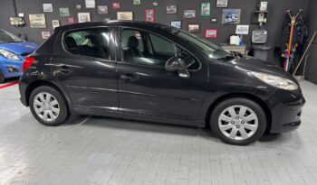 Peugeot 207 1.4 Active Neopatentati full