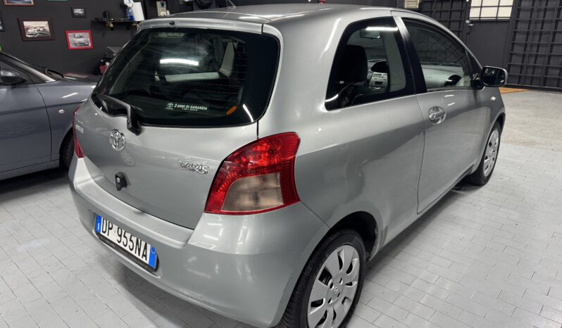 Toyota Yaris 1.3 VVT-i Sol Neopatentati full