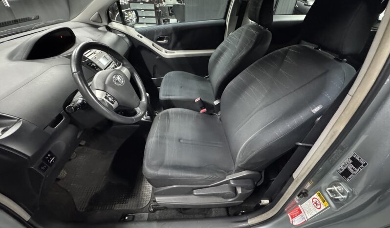 Toyota Yaris 1.3 VVT-i Sol Neopatentati full