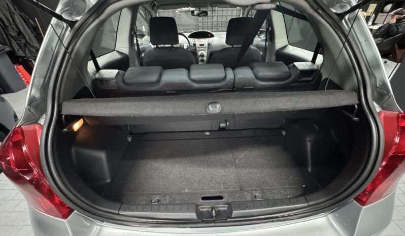 Toyota Yaris 1.3 VVT-i Sol Neopatentati full