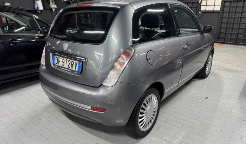 Lancia Ypsilon 1.2 Oro Neopatentati full