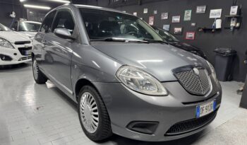 Lancia Ypsilon 1.2 Oro Neopatentati full