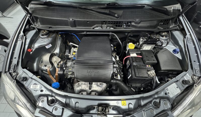 Lancia Ypsilon 1.2 Oro Neopatentati full